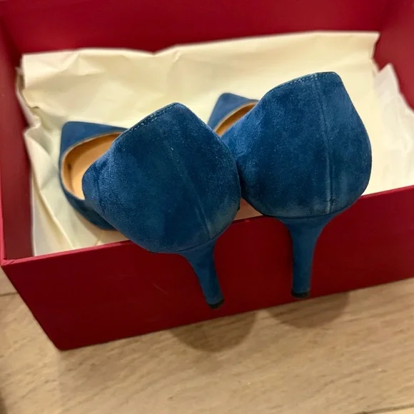 Christian Louboutin Blue Suede Pointed-Toe Stiletto Pumps - Picture 3 of 4
